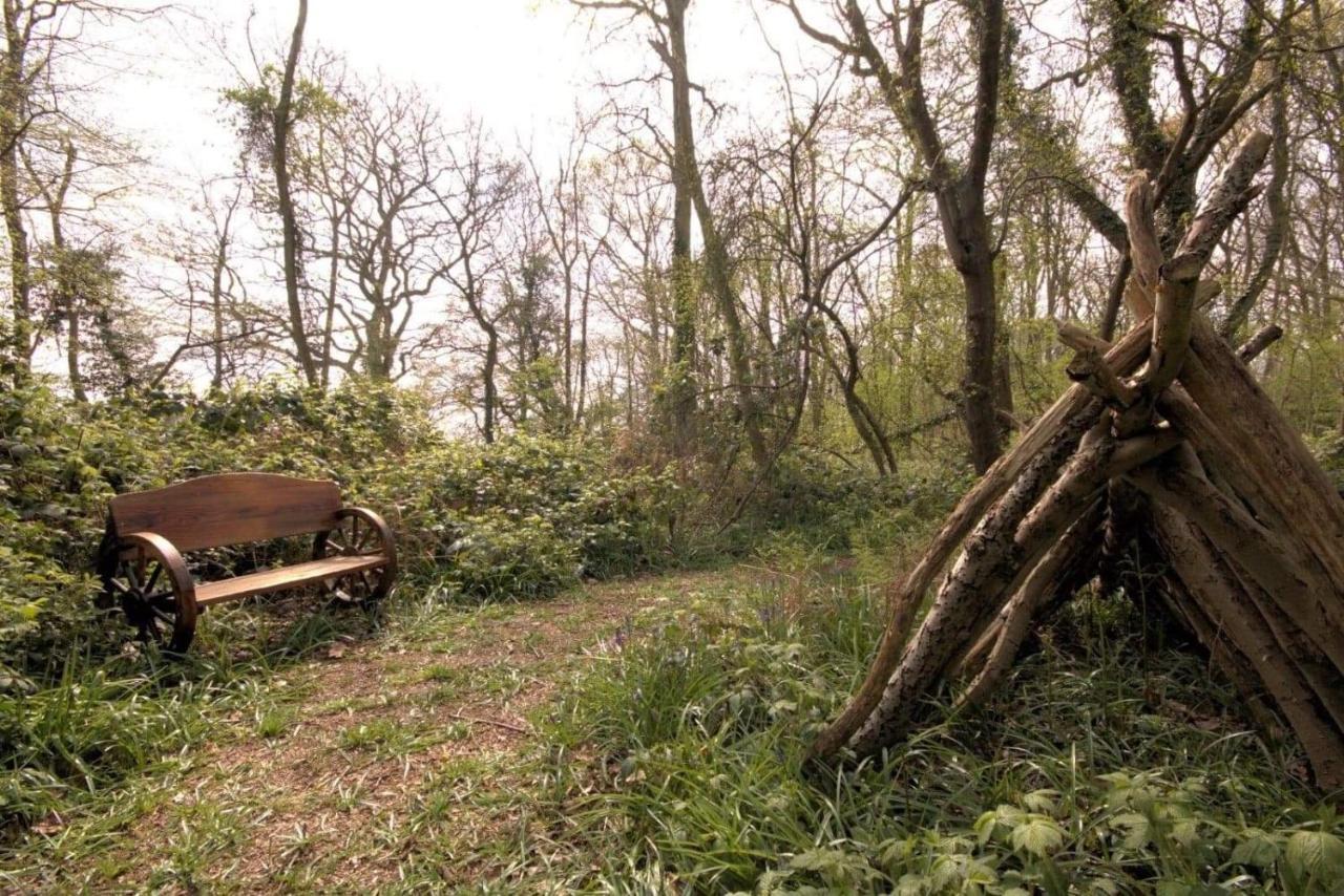 Magical Forest Yurt Sturry 外观 照片