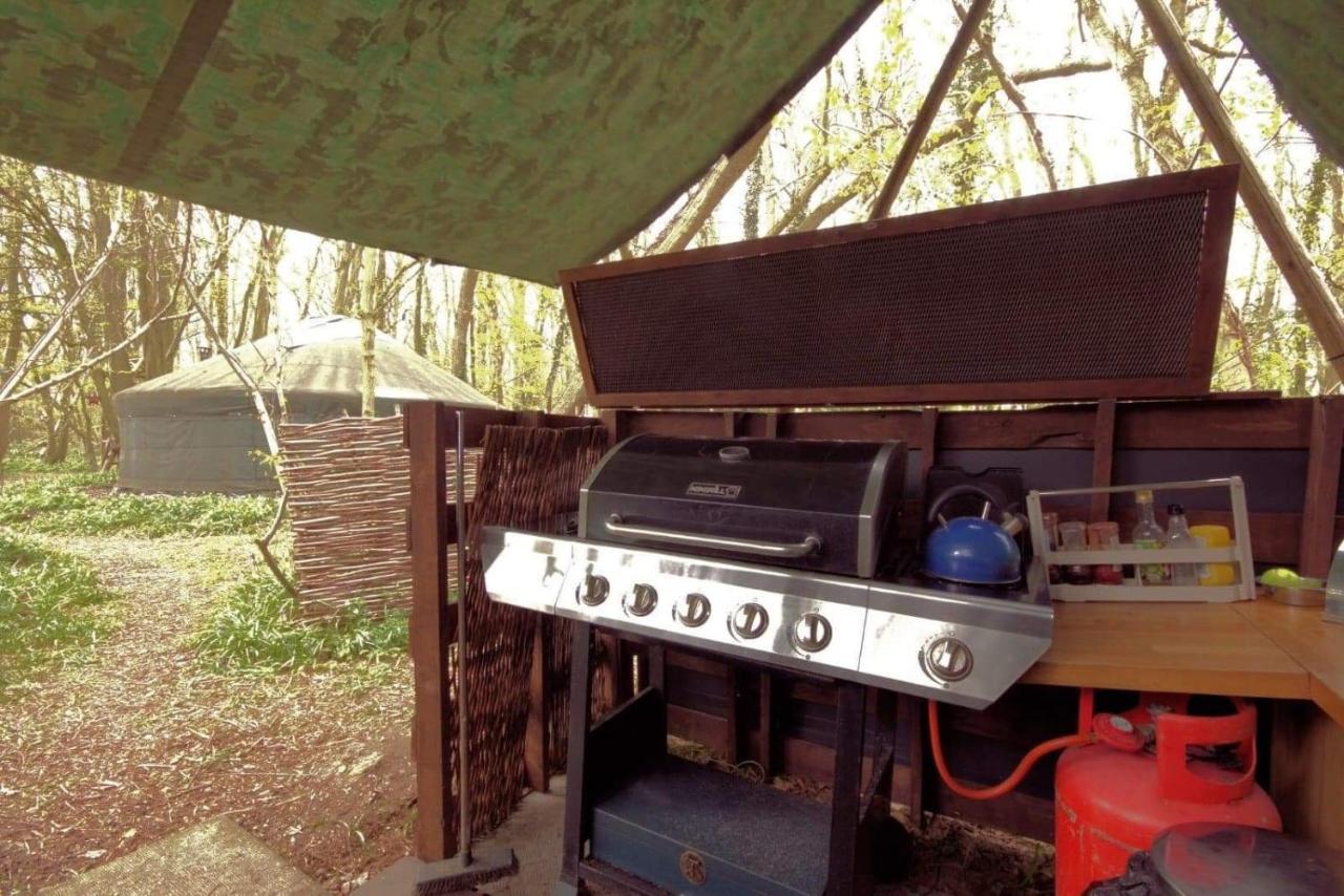 Magical Forest Yurt Sturry 外观 照片